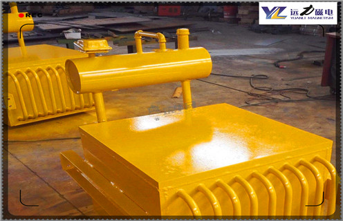 自卸式電磁除鐵器，定州RCDD-10超強自卸式電磁除鐵器安裝工作視頻_國家標準_干式輕型定州RCDD-10超強自卸式電磁除鐵器型號  