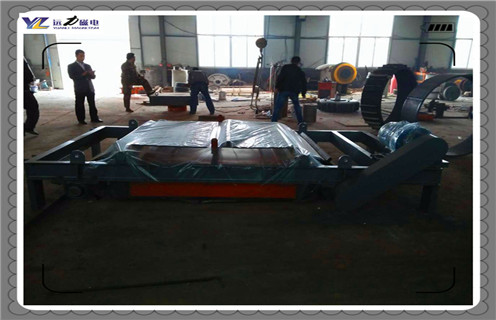 永磁自卸式除鐵器，吸鐵石永磁磁鐵自卸式除鐵器知識(shí)參數(shù)_內(nèi)部磁塊安裝方法_吸鐵石永磁磁鐵自卸式除鐵器型號(hào)價(jià)格 