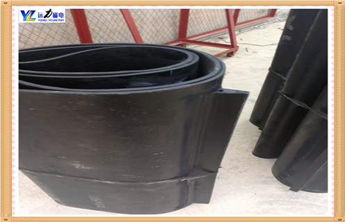 輕型除鐵器皮帶，上海輕型除鐵器皮帶_上海輕型除鐵器皮帶皮帶原因及如何調_刮板價格