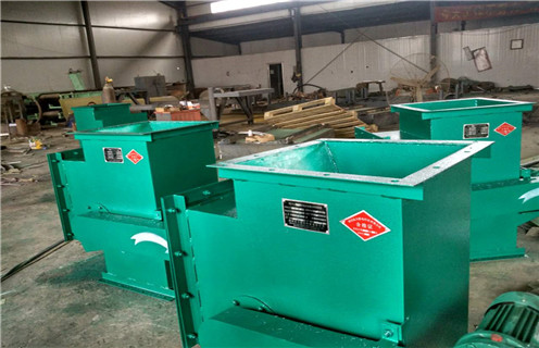 管道除鐵器，江蘇管道滾筒除鐵器哪里有賣_江蘇管道滾筒除鐵器哪里有賣如何使用原理內(nèi)部構(gòu)造水泥造紙廠_管道除鐵器圖片