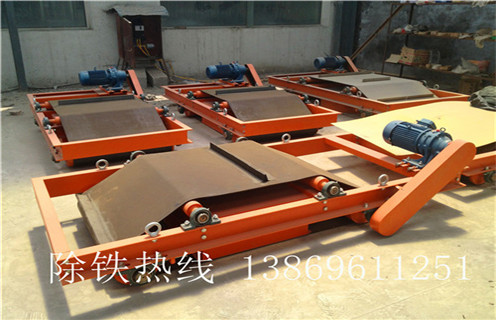 自卸式永磁除鐵器，貴州自卸式永磁除鐵器價(jià)格_內(nèi)部磁塊安裝方法_貴州自卸式永磁除鐵器價(jià)格視頻定制供應(yīng)型號(hào)
